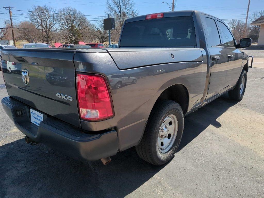 RAM 1500 Classic Tradesman Quad Cab 4WD 2019