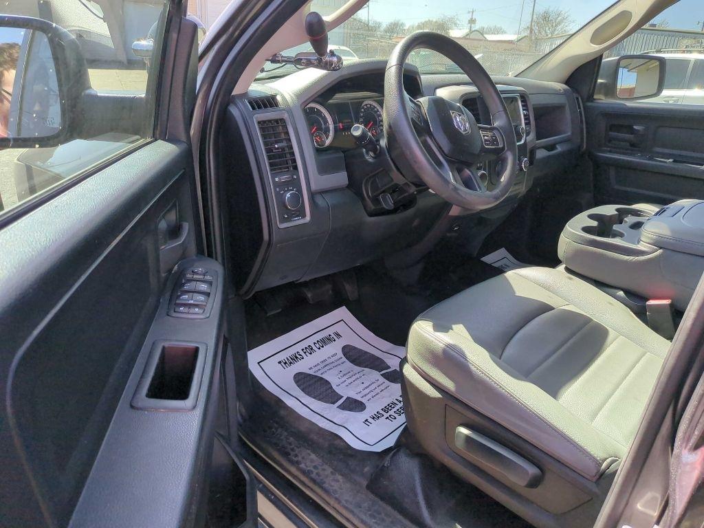 RAM 1500 Classic Tradesman Quad Cab 4WD 2019