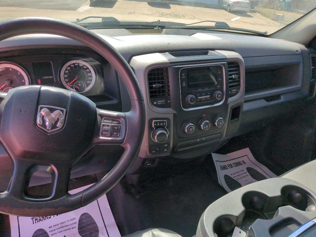 RAM 1500 Classic Tradesman Quad Cab 4WD 2019