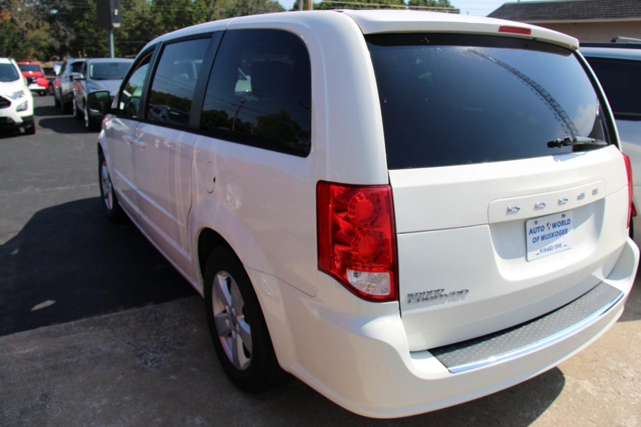 Dodge Grand Caravan SE 2013