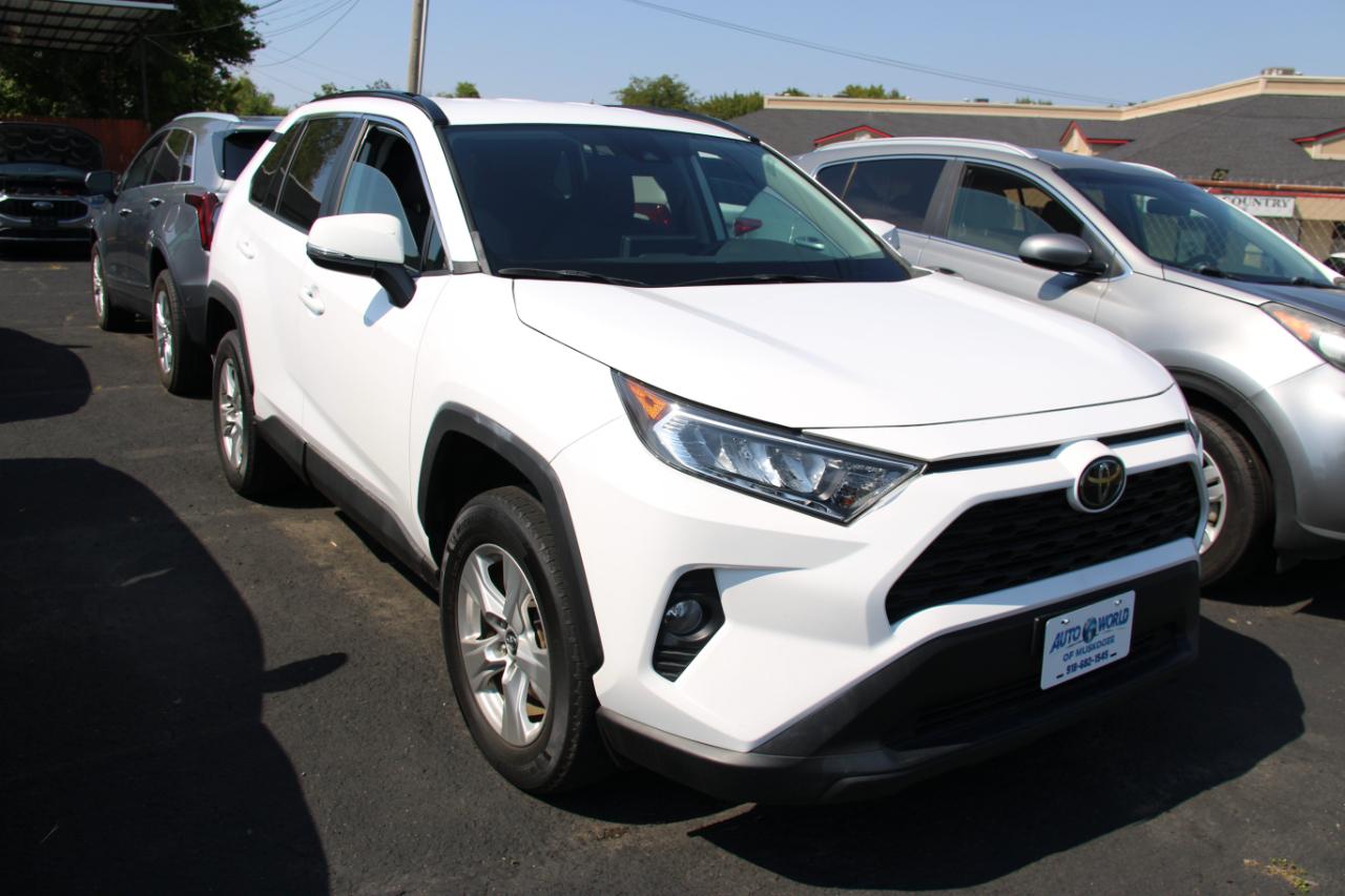 Toyota RAV4 XLE AWD 2020