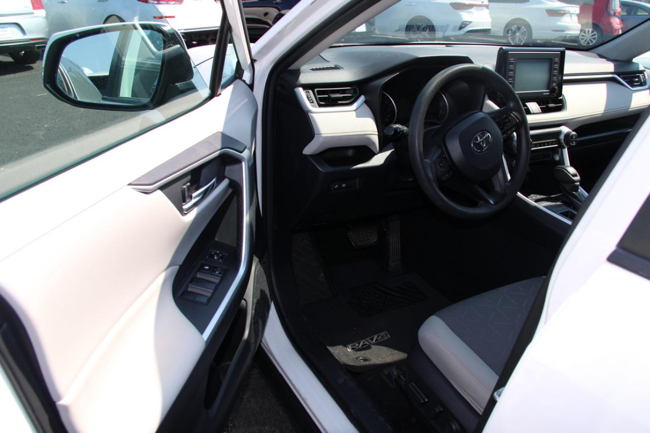 Toyota RAV4 XLE AWD 2020