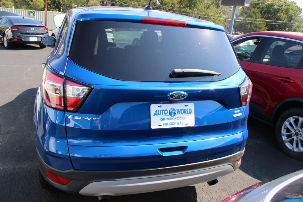 Ford Escape SE FWD 2017