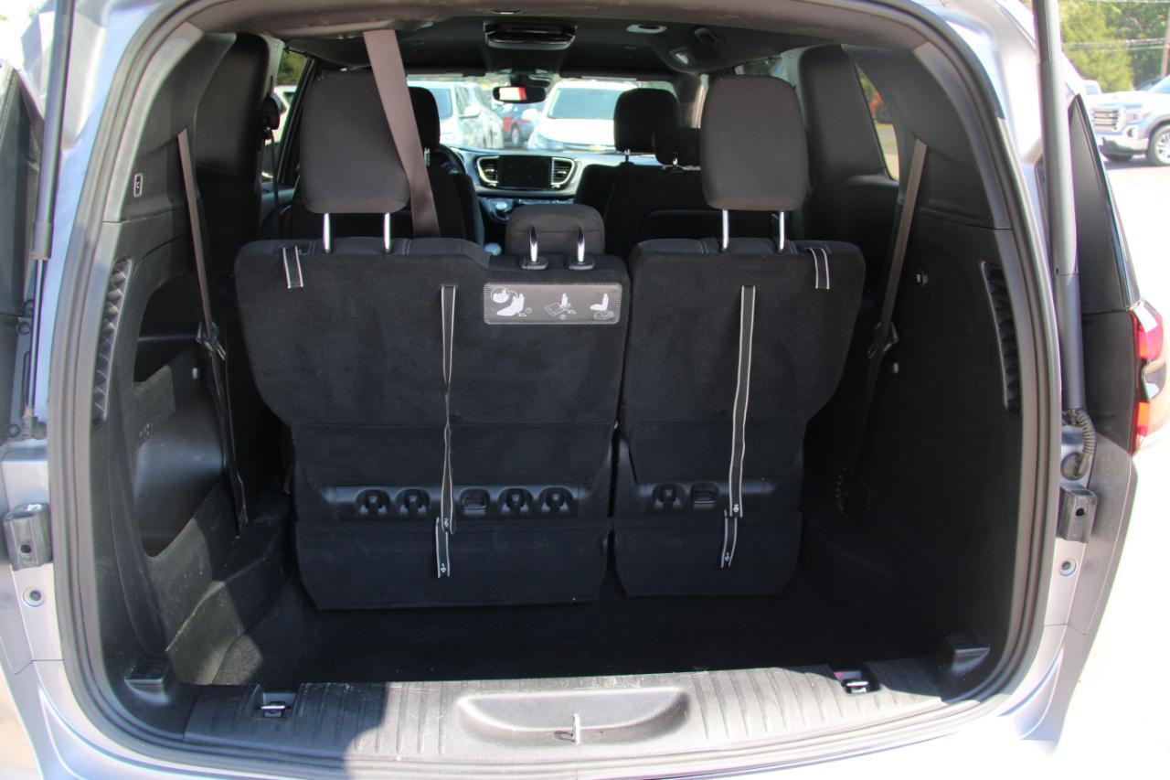 Chrysler Pacifica Touring Plus 2021
