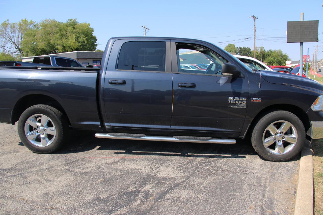 RAM 1500 Classic Tradesman Crew Cab LWB 4WD 2019