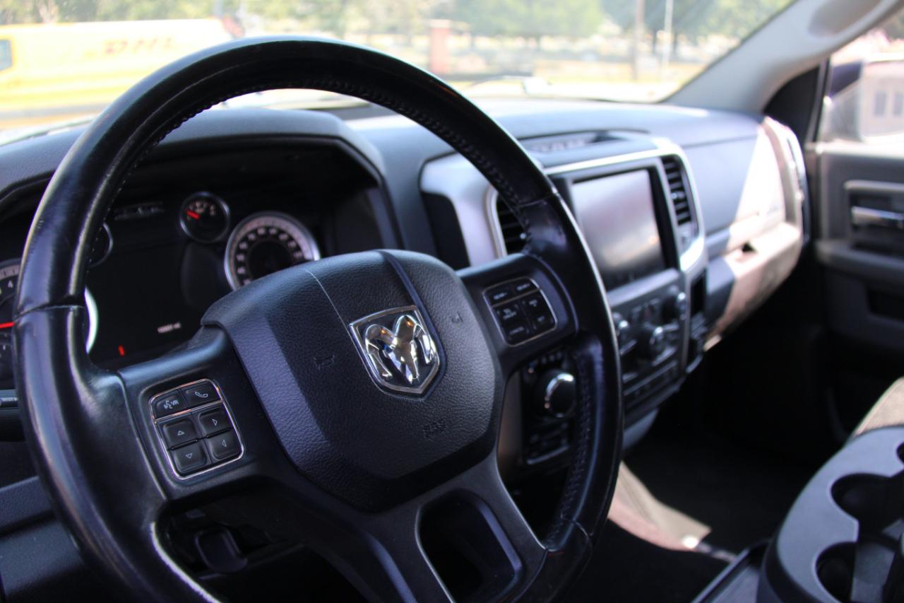 RAM 1500 Classic Tradesman Crew Cab LWB 4WD 2019