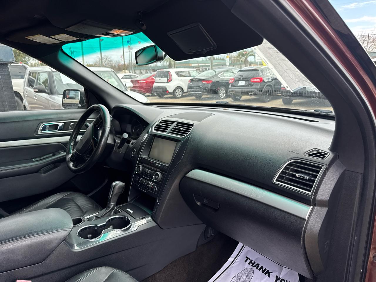 Ford Explorer XLT FWD 2016