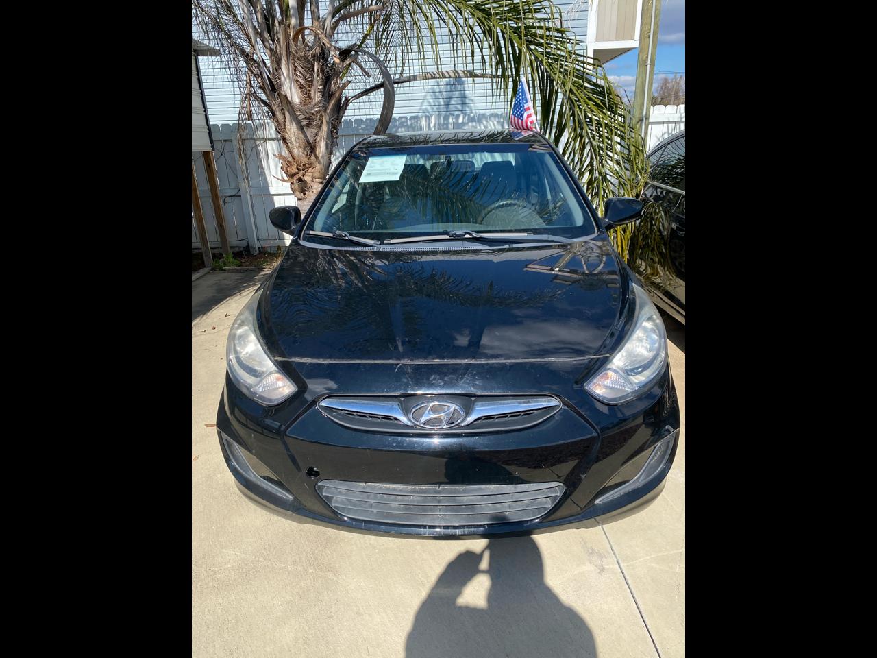 2012 Hyundai Accent GLS 4-Door