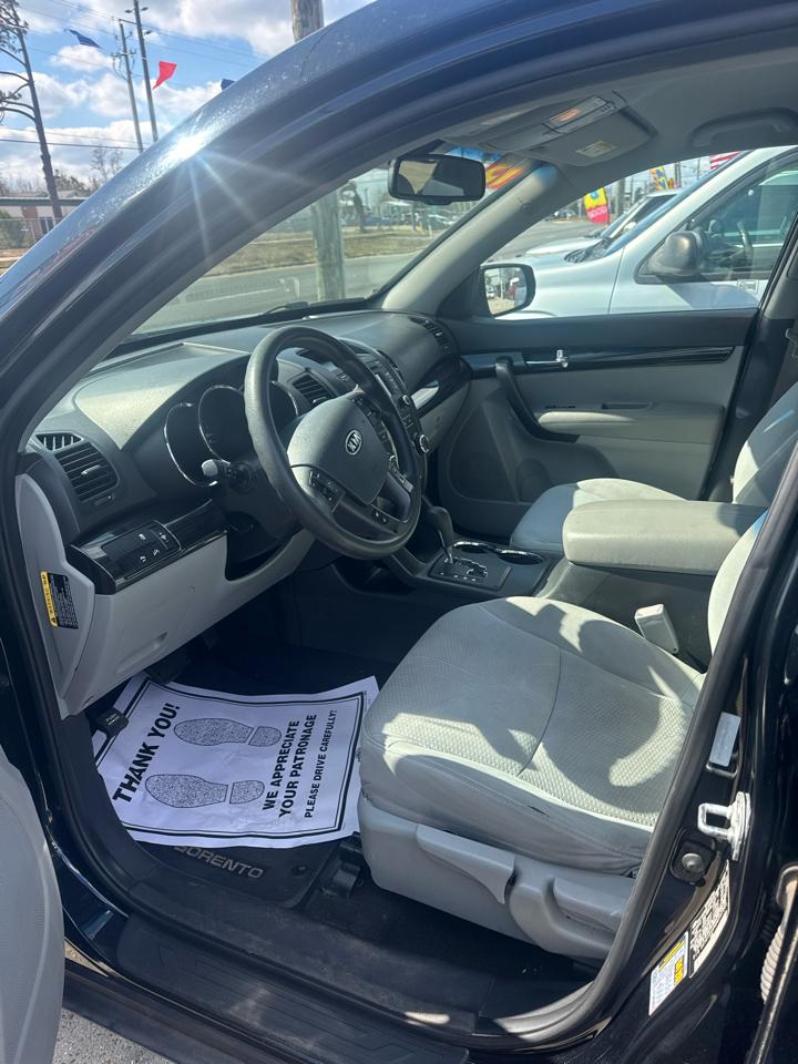 Kia Sorento LX 2WD 2013