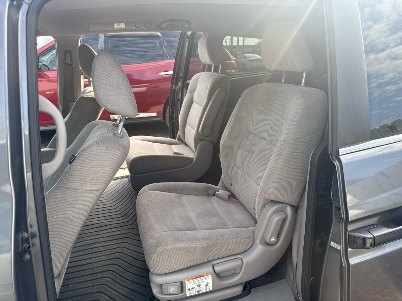 Honda Odyssey LX 2012