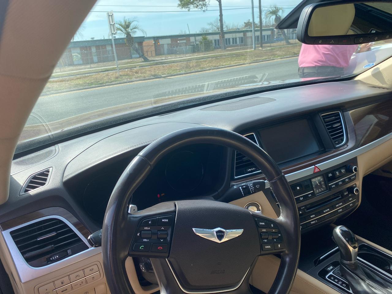 Hyundai Genesis 3.8L 2015