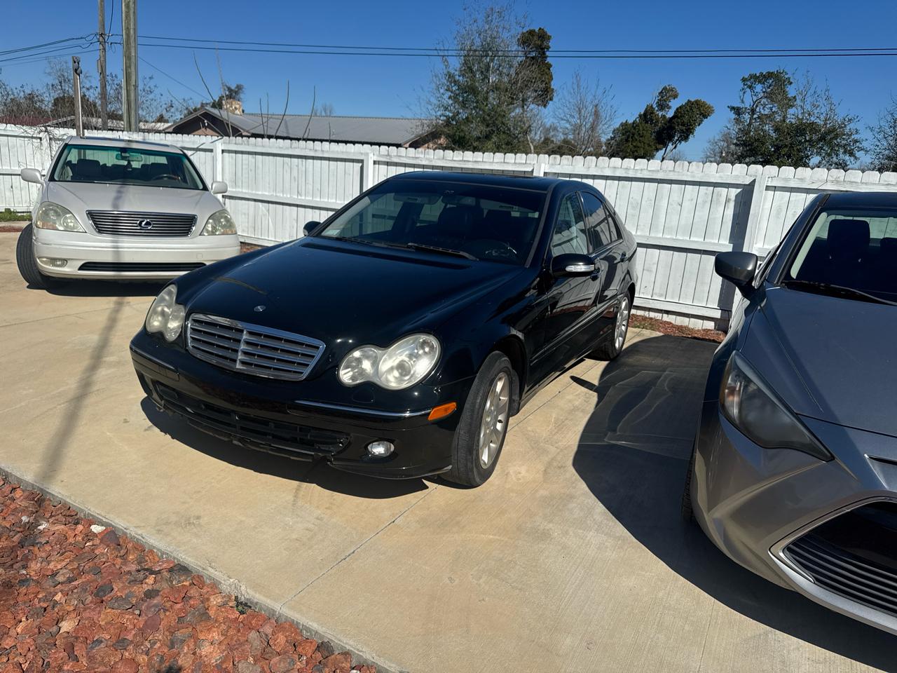 Mercedes-Benz C-Class C280 Luxury Sedan 2006