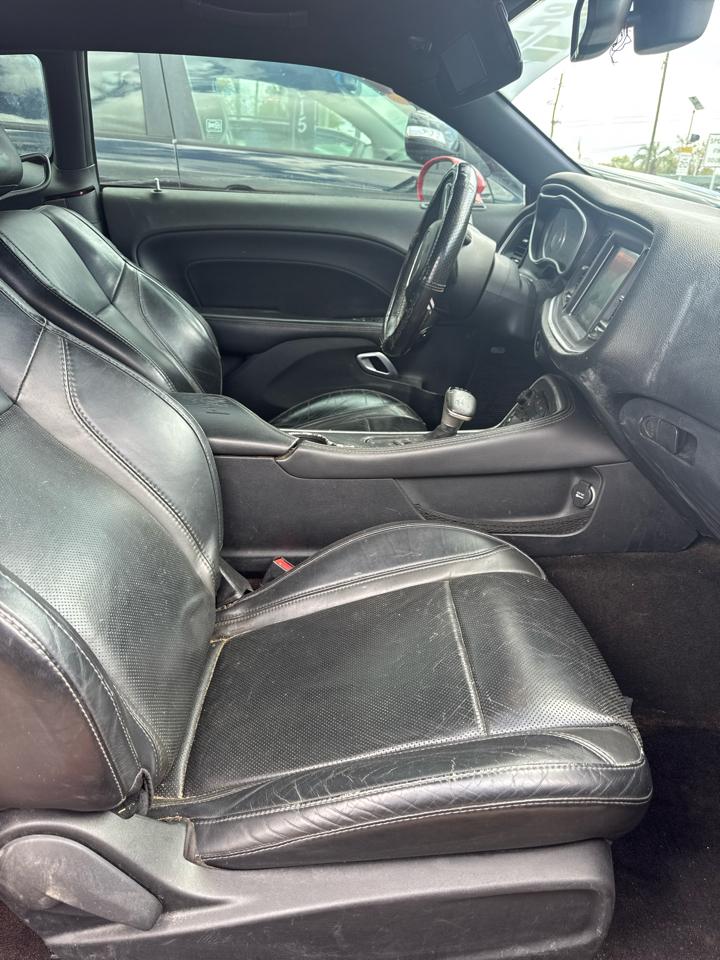 Dodge Challenger  2015