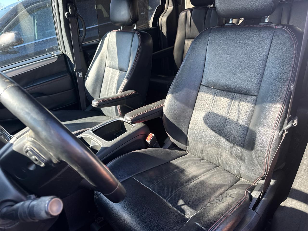 Dodge Grand Caravan  2017