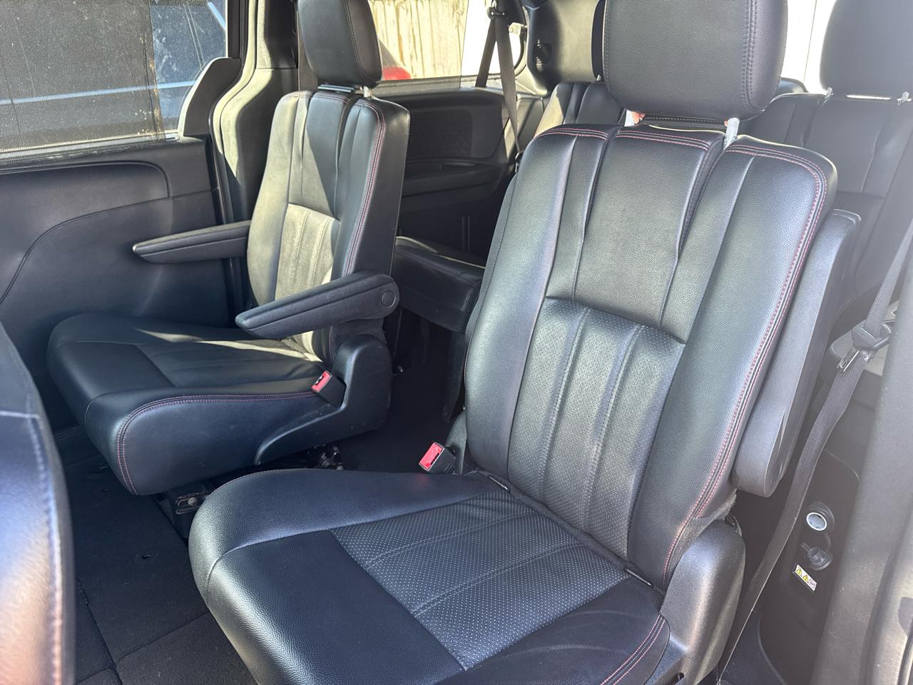 Dodge Grand Caravan  2017