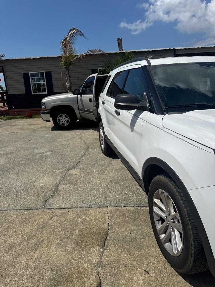 Ford Explorer Base FWD 2017