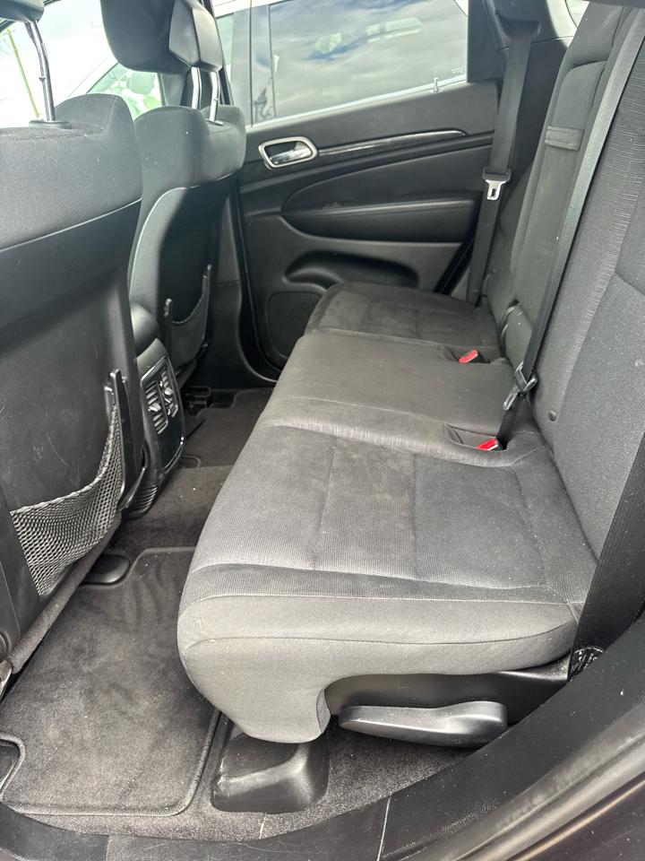 Jeep Grand Cherokee Laredo 2WD 2013