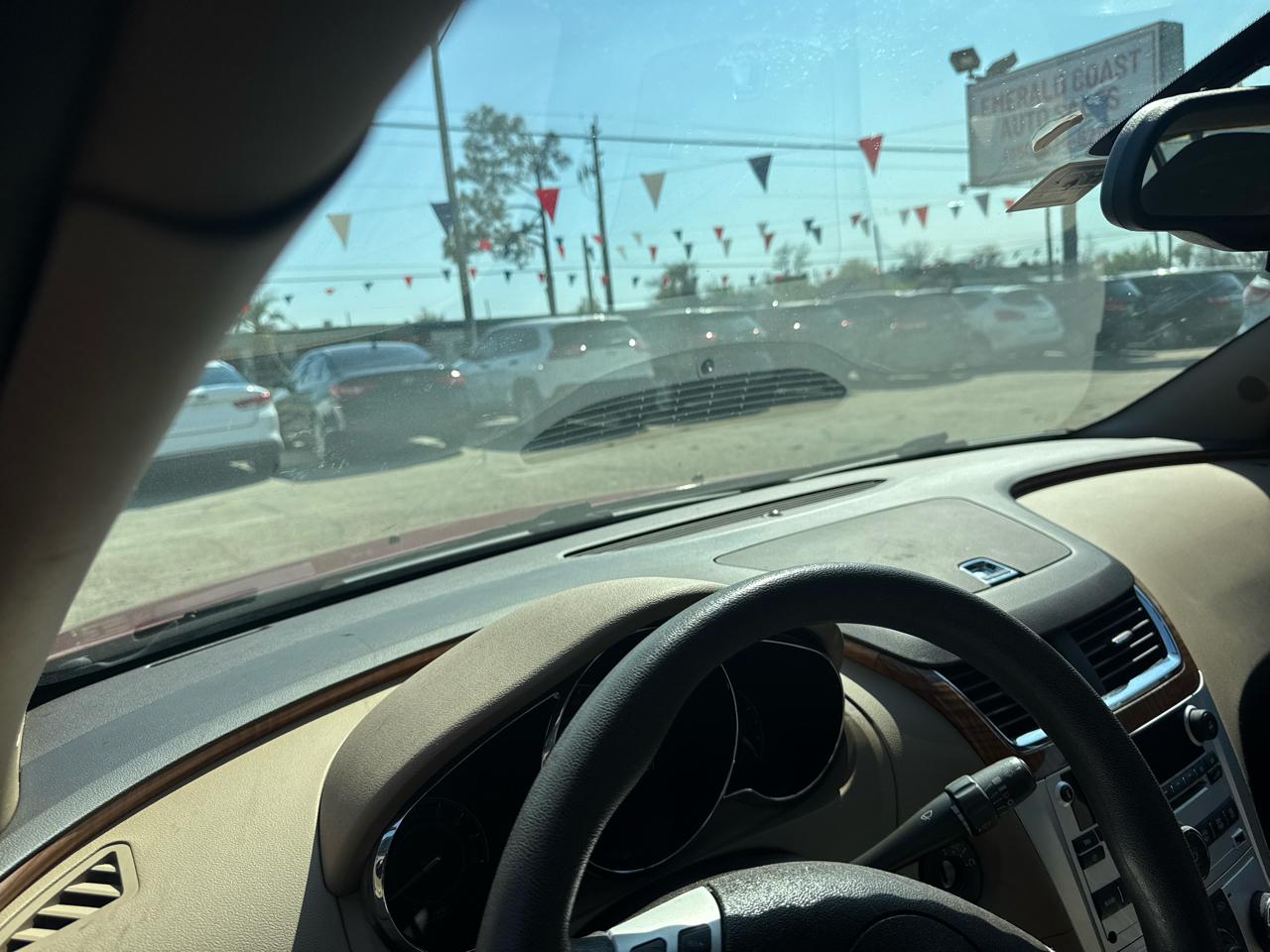 Chevrolet Malibu 1LT 2012