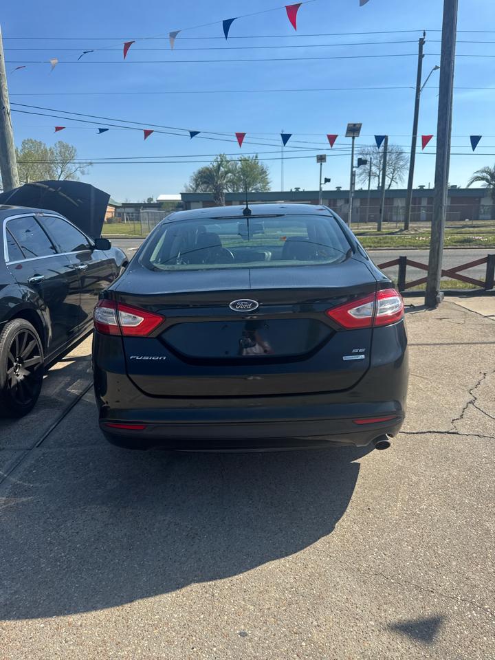 Ford Fusion SE 2014