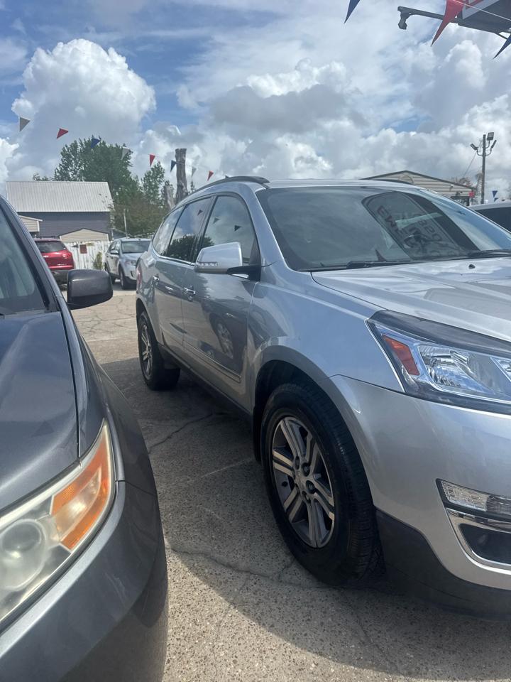 Chevrolet Traverse 2LT FWD 2017
