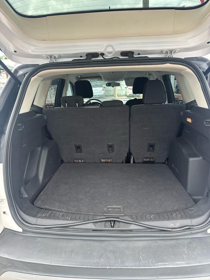 Ford Escape SEL FWD 2013
