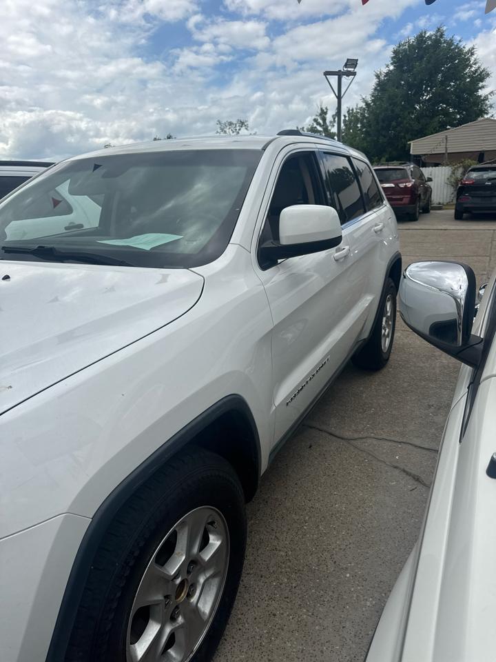 Jeep Grand Cherokee Laredo 2WD 2014