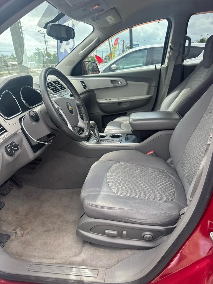 Chevrolet Traverse LT FWD 2012