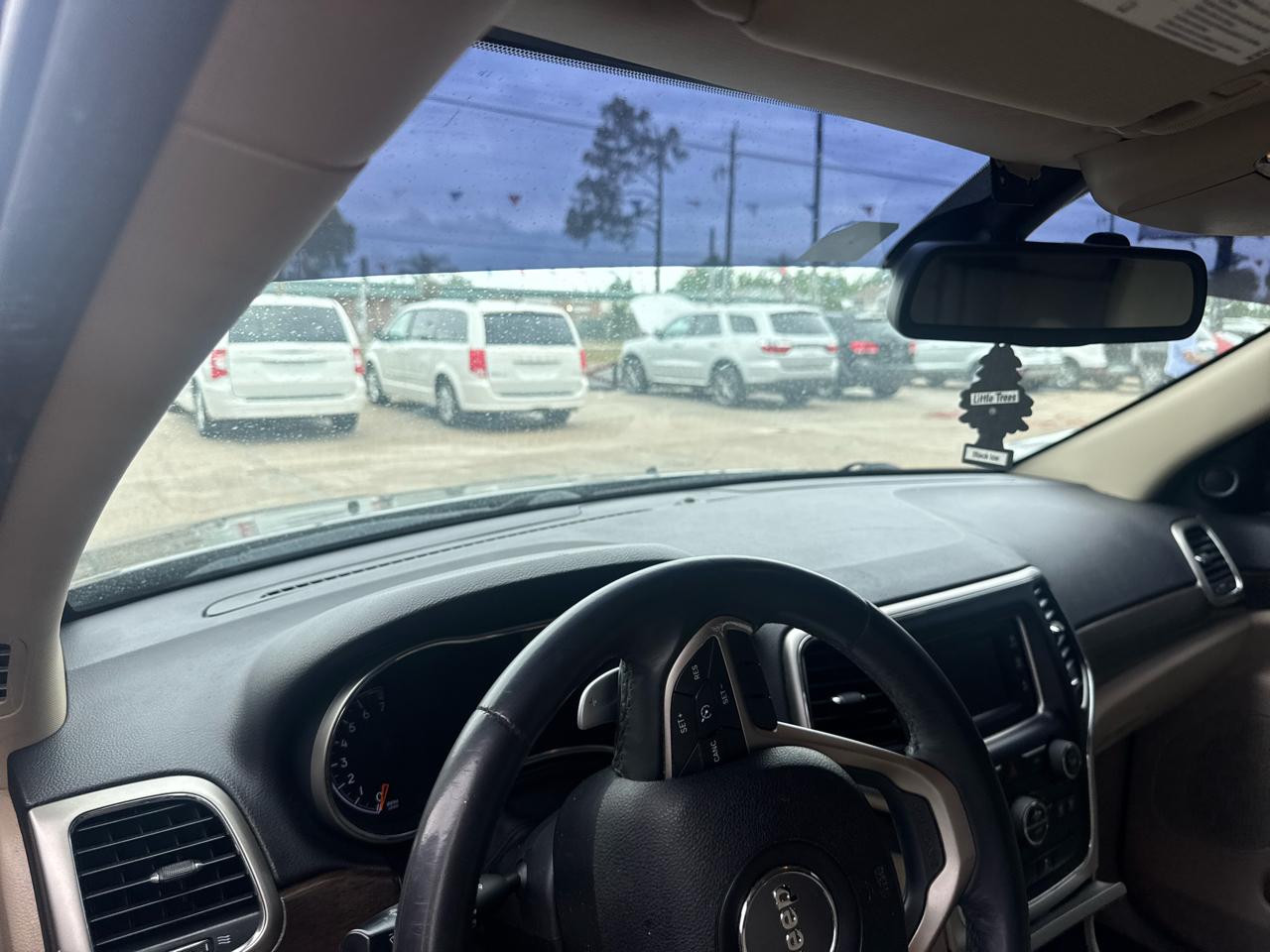 Jeep Grand Cherokee Laredo 4WD 2015