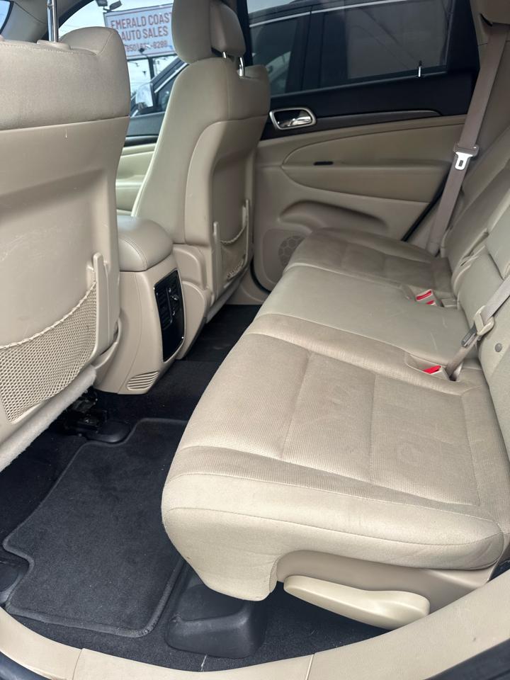 Jeep Grand Cherokee Laredo 4WD 2015