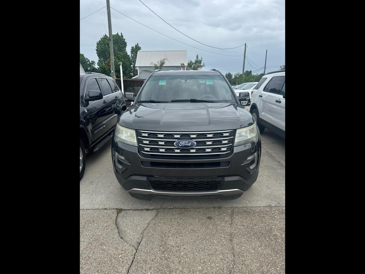 Ford Explorer XLT FWD 2016