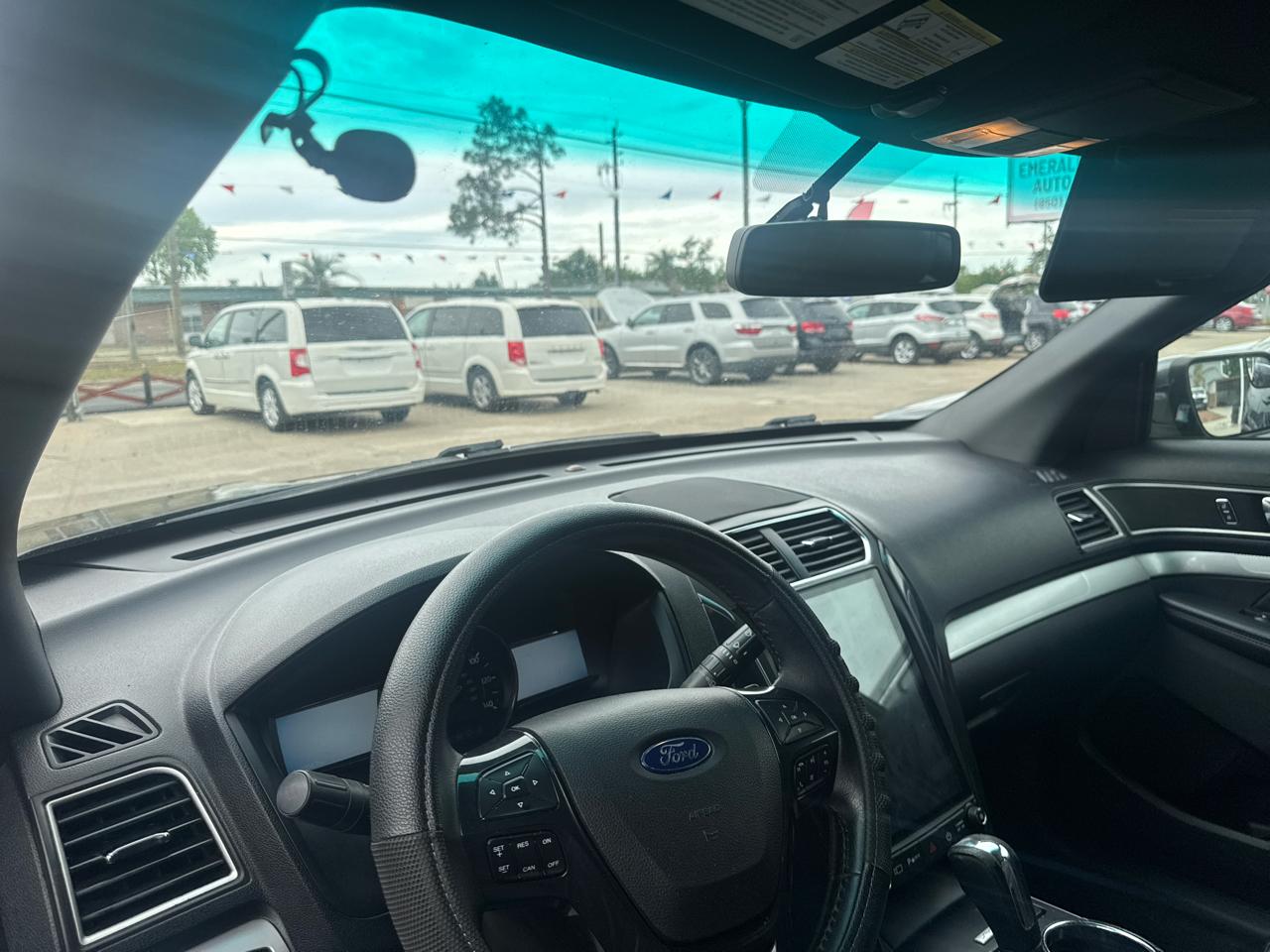 Ford Explorer XLT FWD 2016