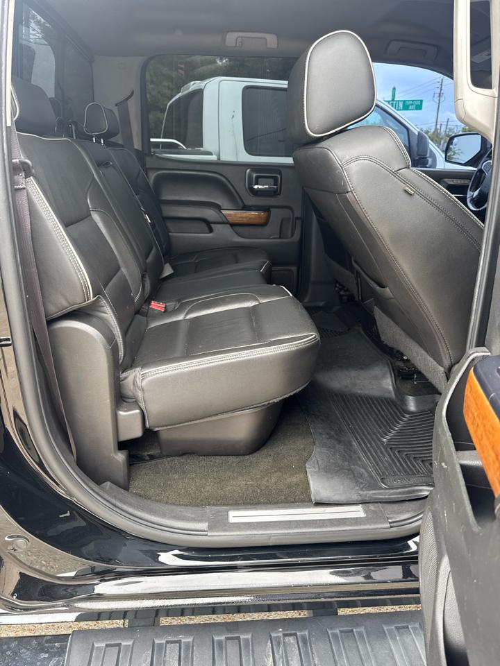 Chevrolet Silverado 1500 High Country Crew Cab Long Box 2WD 2017