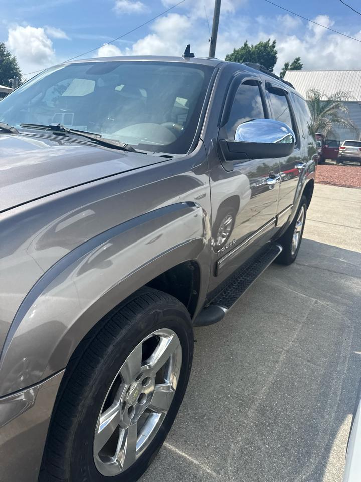 Chevrolet Tahoe LT 4WD 2011