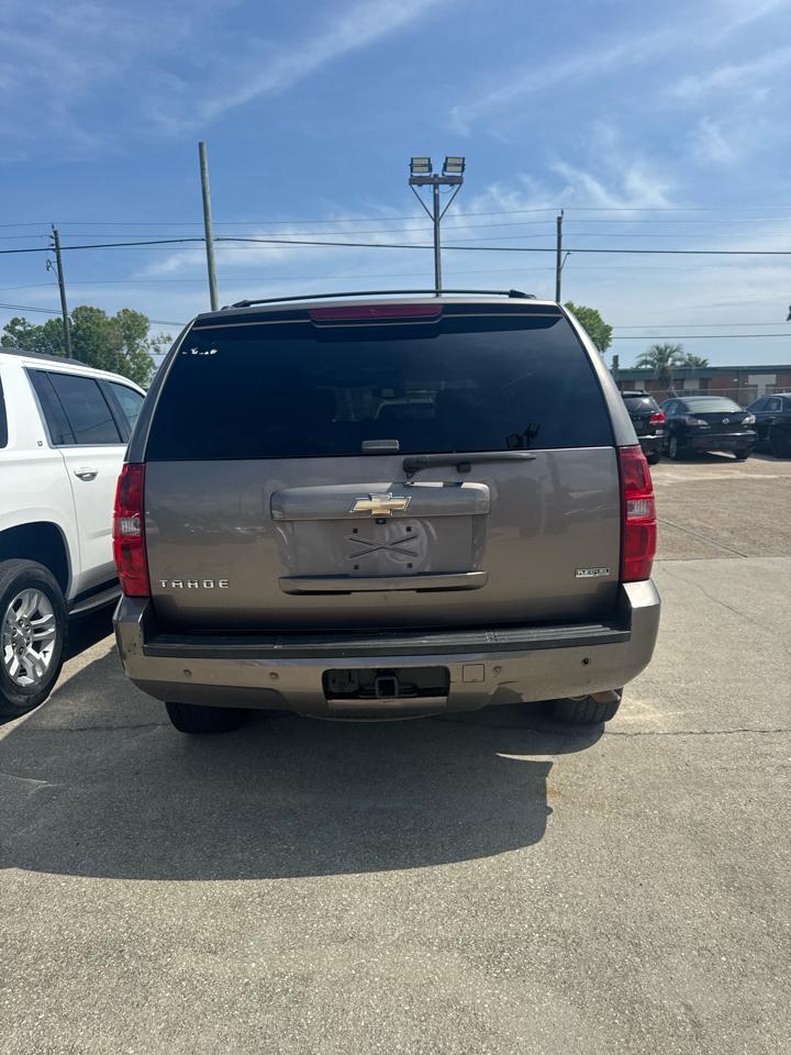 Chevrolet Tahoe LT 4WD 2011