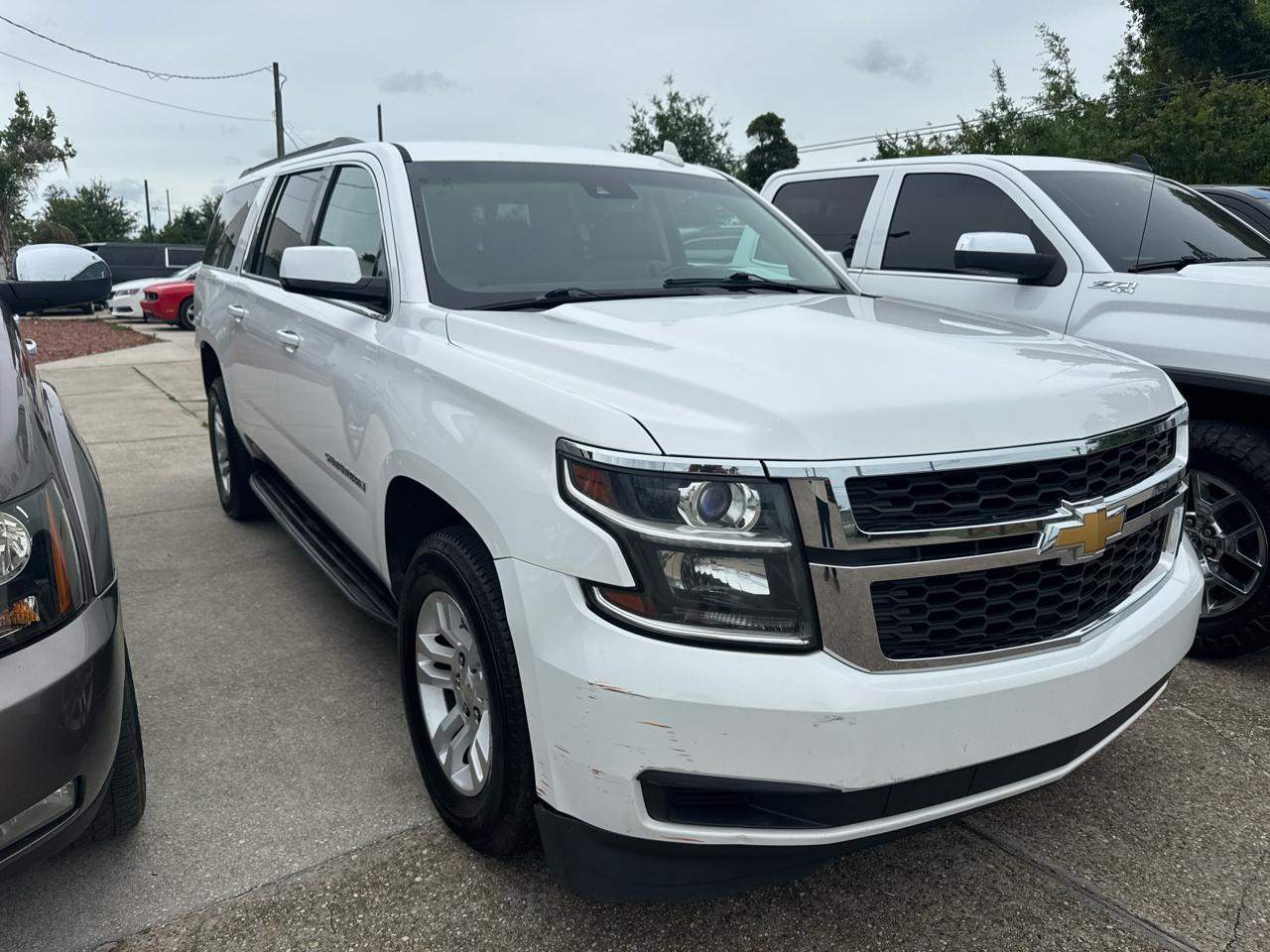 Chevrolet Suburban LT 2WD 2015