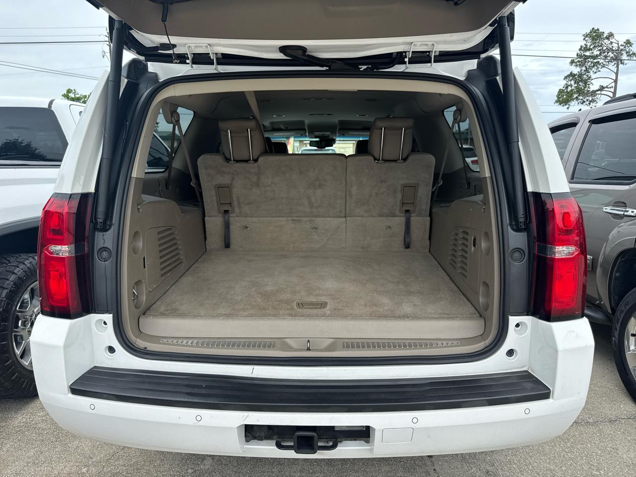 Chevrolet Suburban LT 2WD 2015