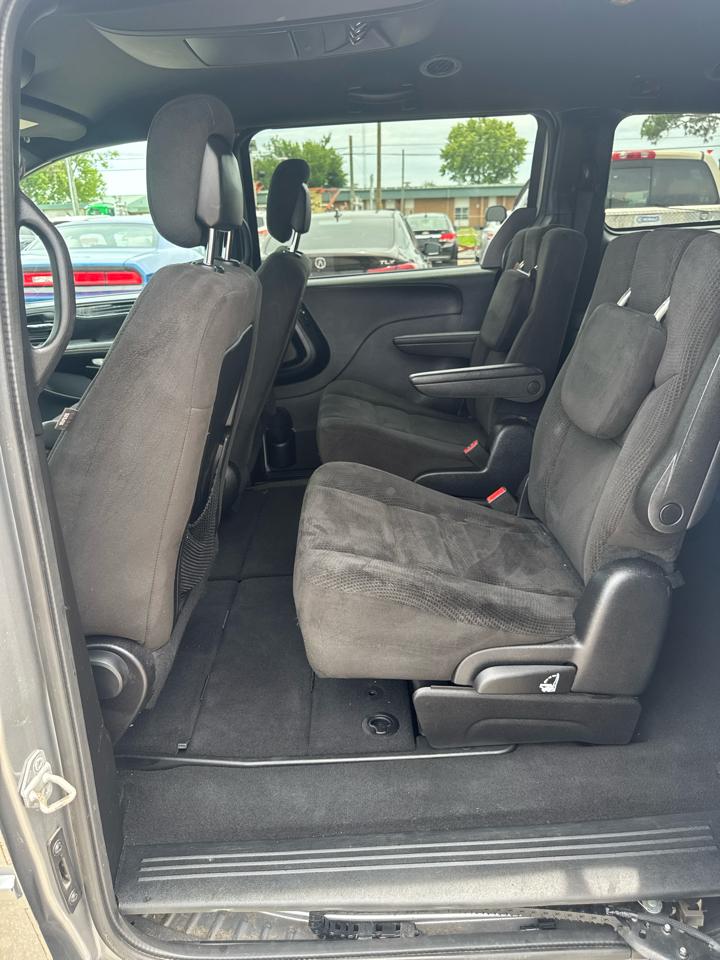 Dodge Grand Caravan SE 2016