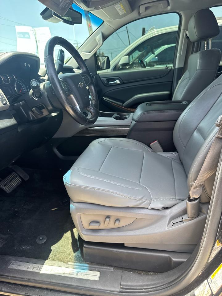 Chevrolet Suburban LT 1500 2WD 2015