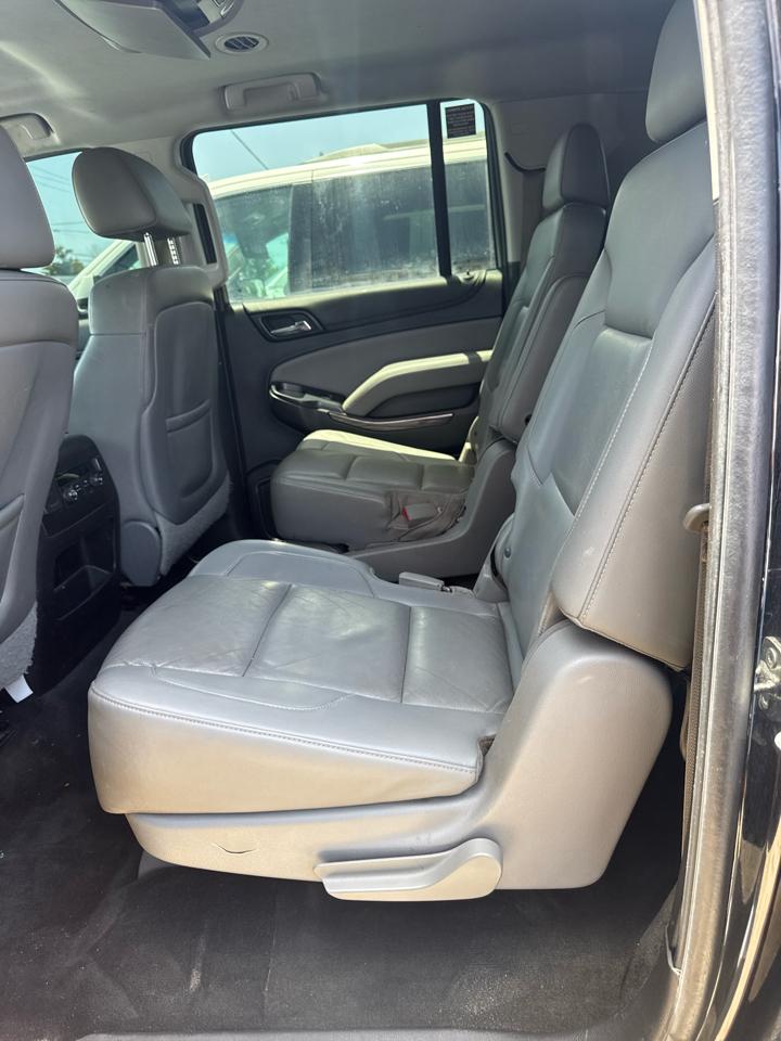 Chevrolet Suburban LT 1500 2WD 2015