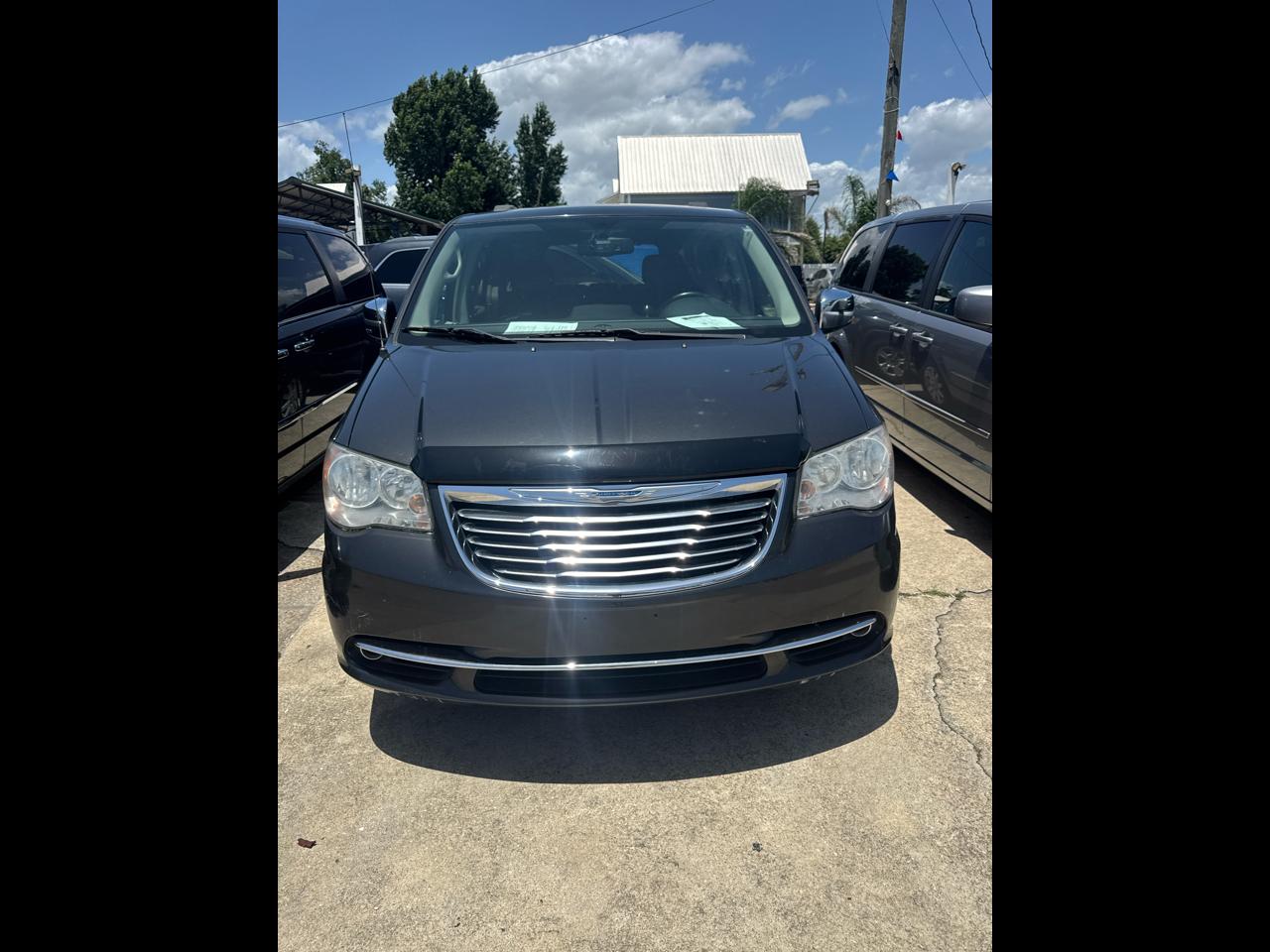 2012 Chrysler Town & Country Touring-L