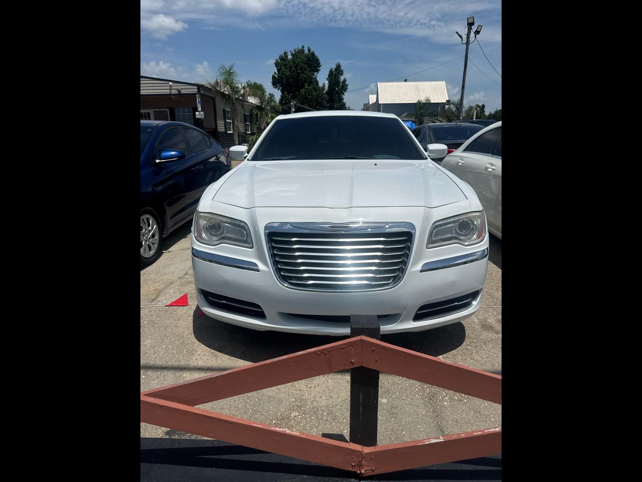 2013 Chrysler 300 RWD