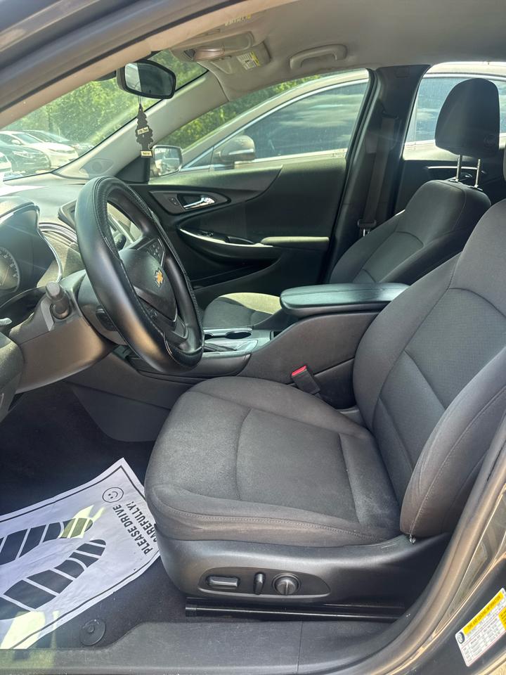 Chevrolet Malibu 1LT 2017