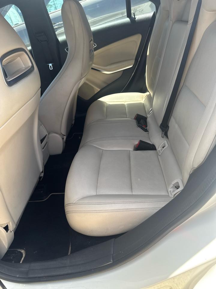 Mercedes-Benz CLA-Class CLA250 2014