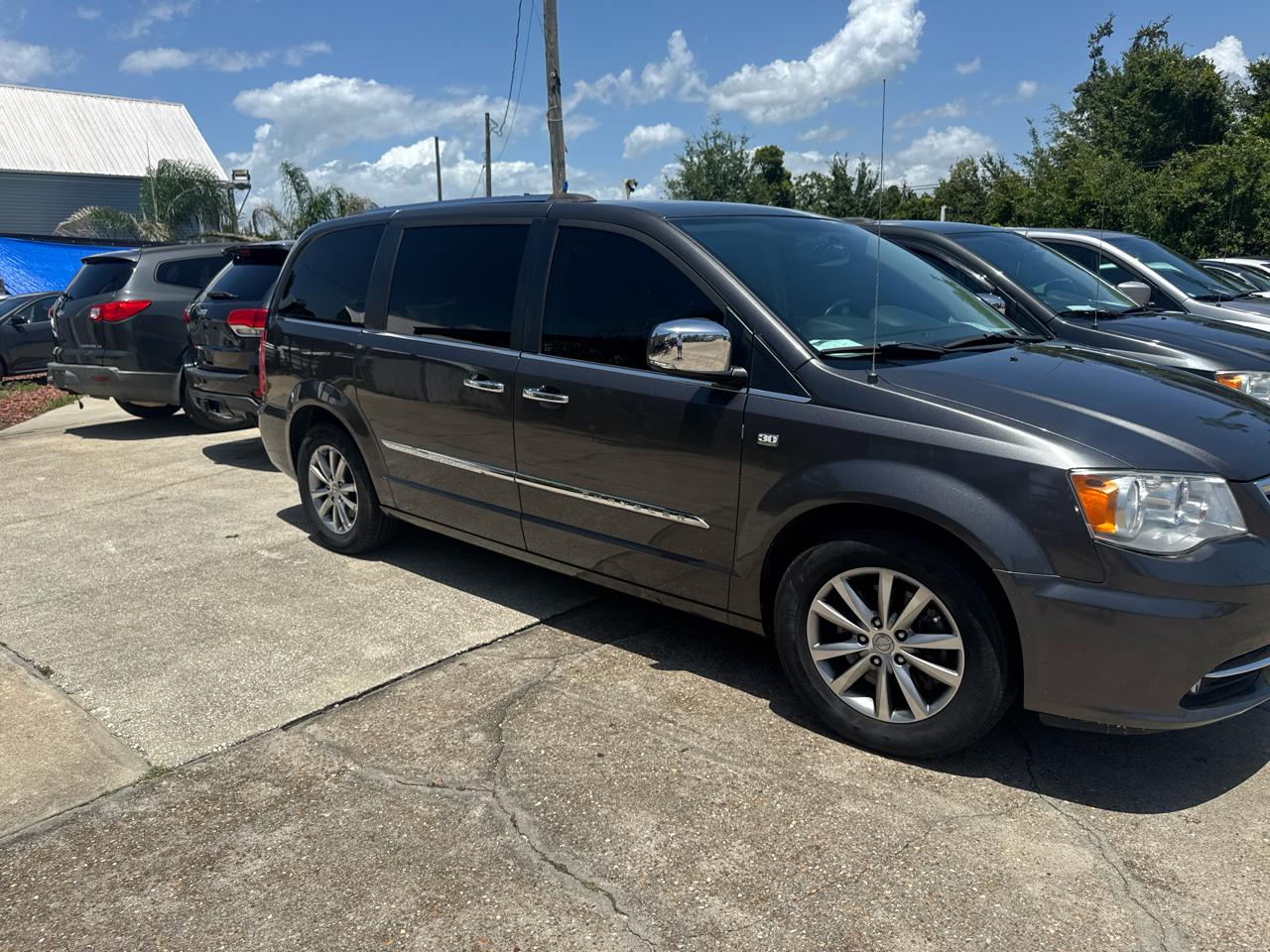 Chrysler Town & Country Touring-L 2014