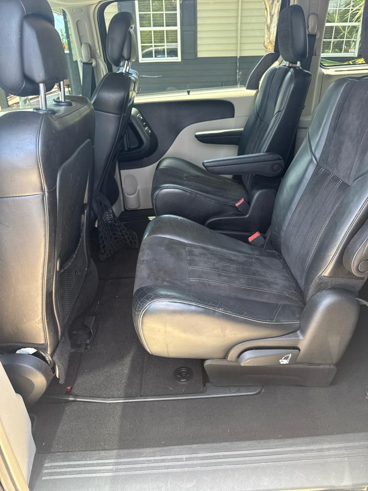 Chrysler Town & Country Touring-L 2014