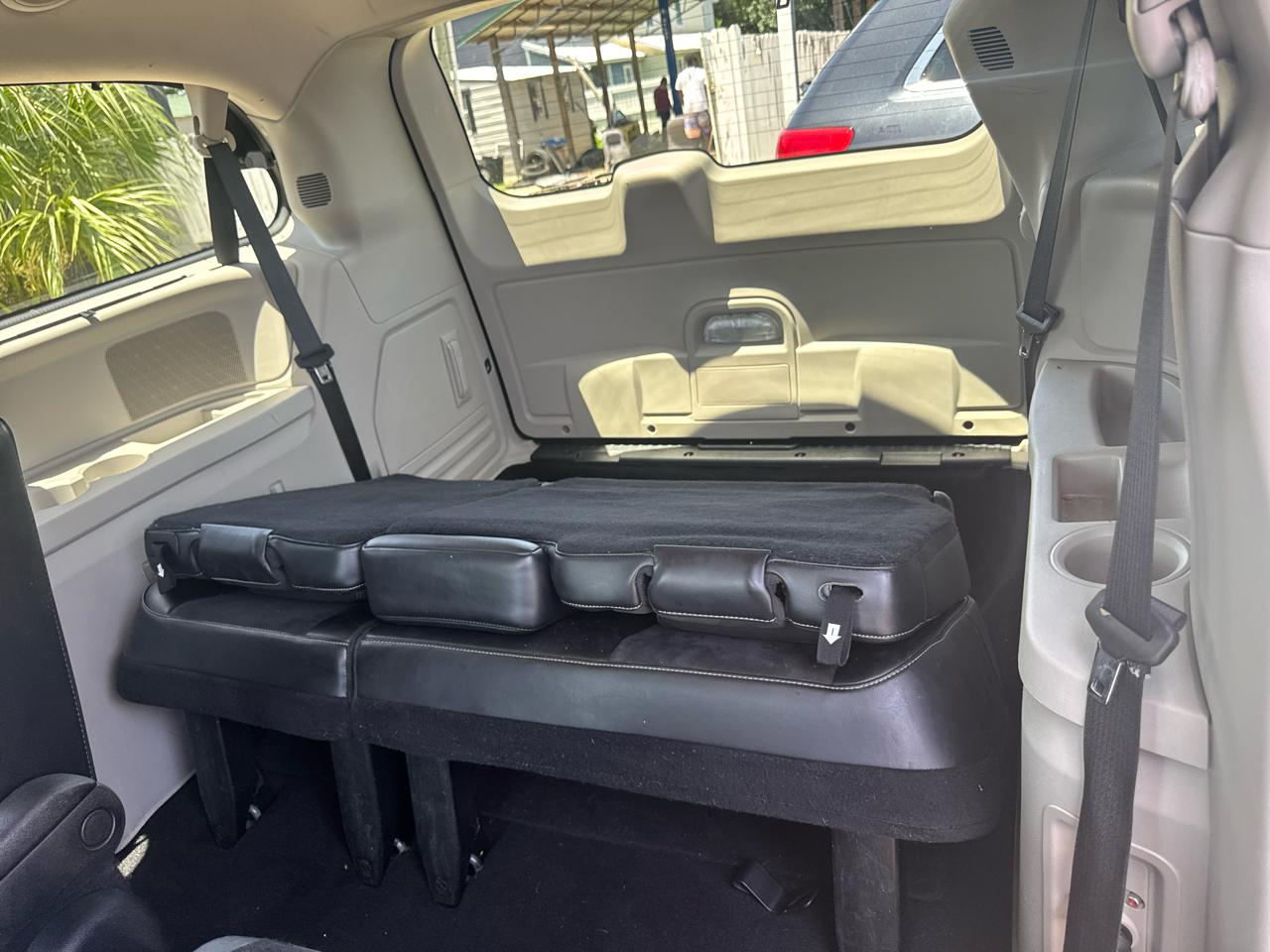 Chrysler Town & Country Touring-L 2014