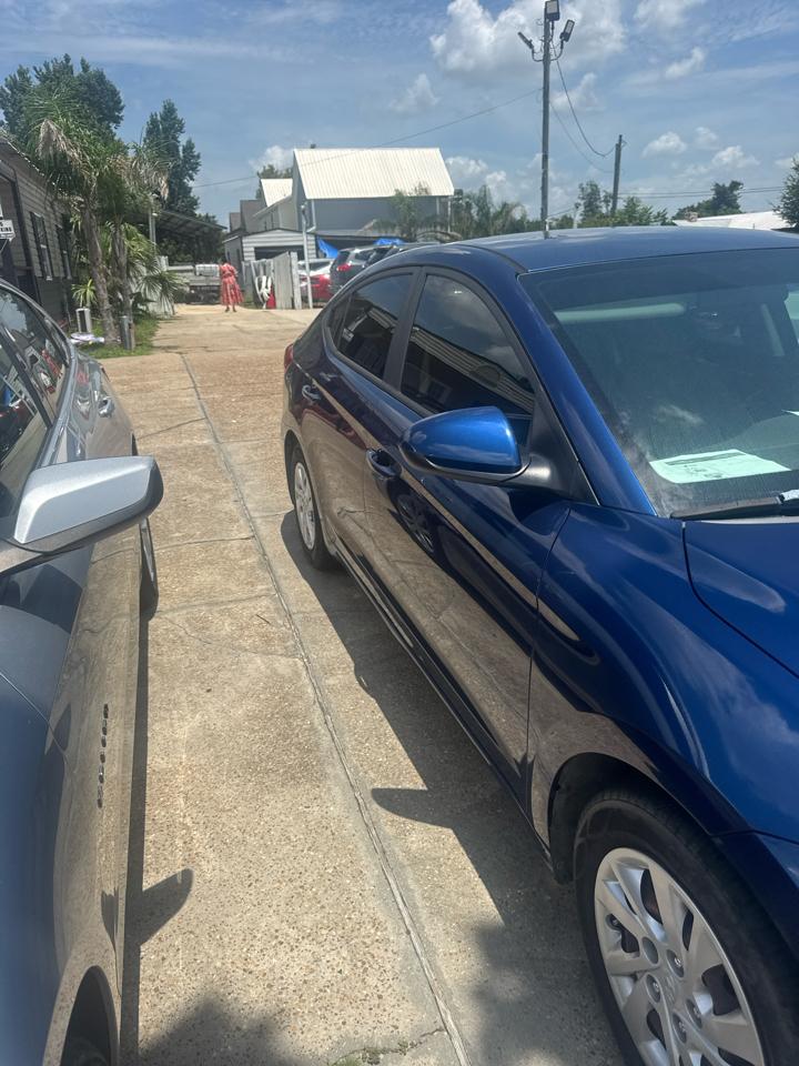 Hyundai Elantra  2017