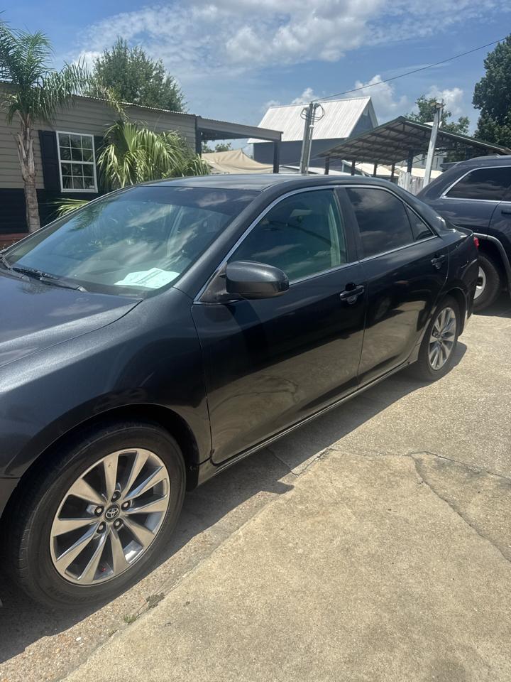Toyota Camry  2013