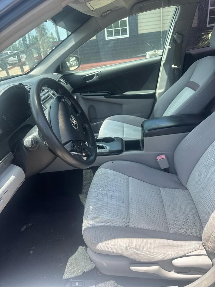 Toyota Camry  2013