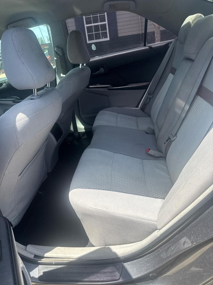 Toyota Camry  2013